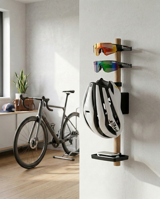 Fahrradhelm Wand Halter aus Eiche - Wandhalterung mit modernem Design für 1 Helm 2 Brillen und eine Zubehör Ablage