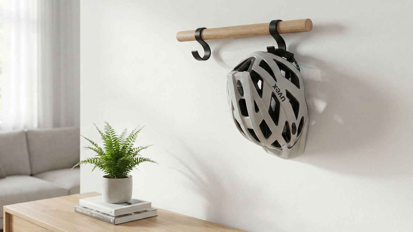 Fahrradhelm Wand Halter aus Eiche - Wandhalterung mit modernem Design – (Schwarz/Natur Eiche)